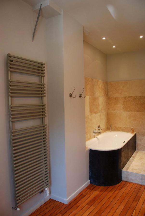 Le Moulin Des Pinchinats Bed & Breakfast Aix-en-Provence Luaran gambar