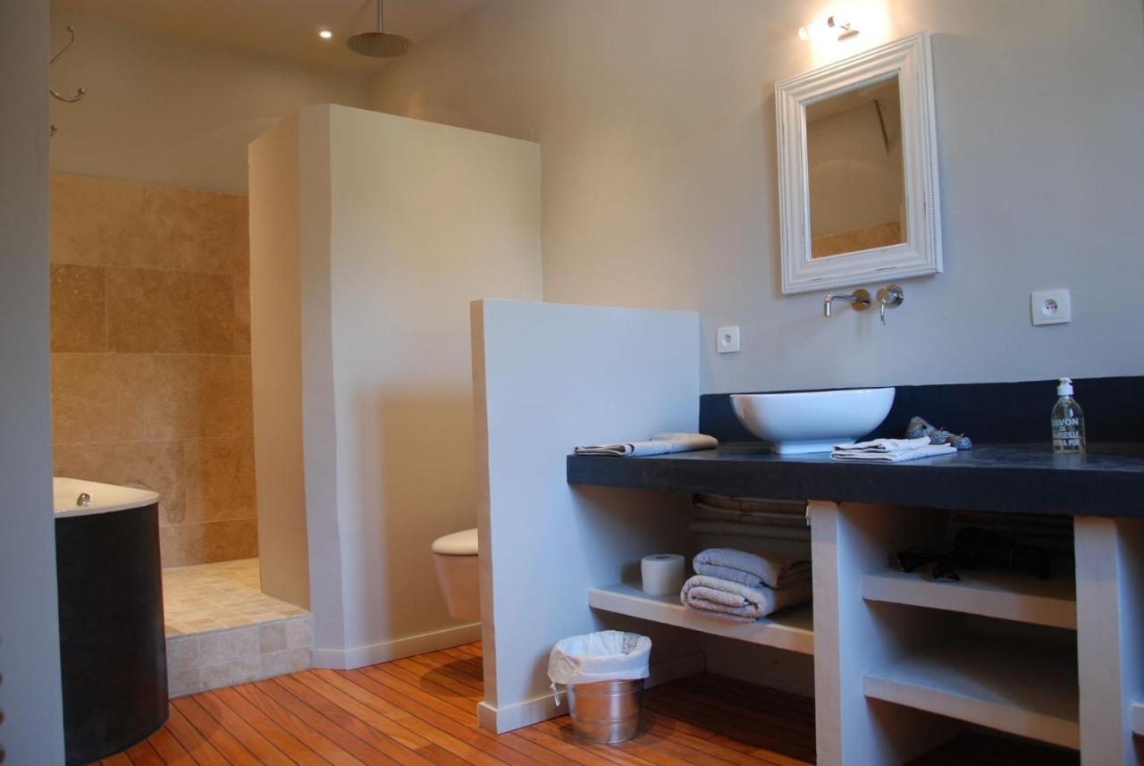 Le Moulin Des Pinchinats Bed & Breakfast Aix-en-Provence Luaran gambar
